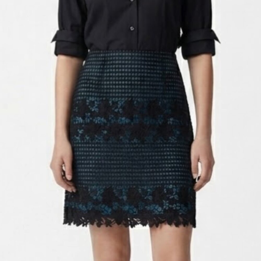 Ann Taylor Knit/Lacy Skirt Like New